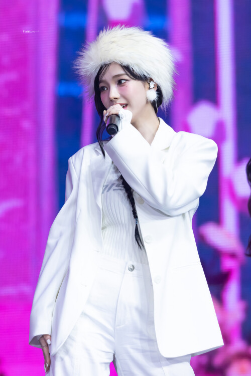 . 1879740036947878341 15a72a53d276a2270