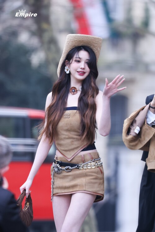  1899473838372458611 33b3ef44b136f4f44