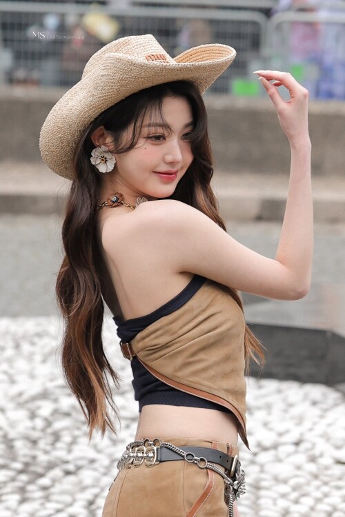  1899776167525359770 3298ff103e579c1d3