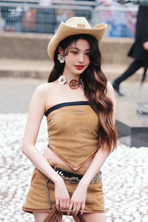  1899778007130395020 12799eddf268c9193