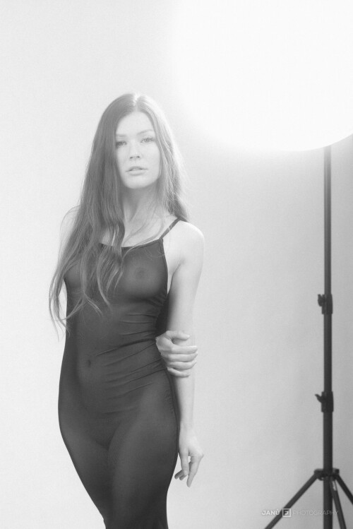  L4A4075a5bd911eb562b0b4