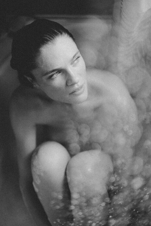  WVH4032bed39e86757174f2