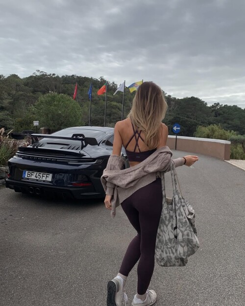 a couple cloudy days 16bd814c7343b2804