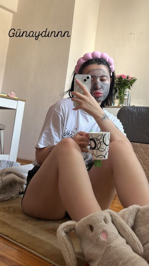 a.nururkmz6828e21d160d07ee