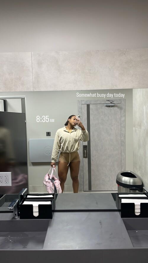 aaaaayevuh 2024 01 03 17c6ff8d4e4951b3c6