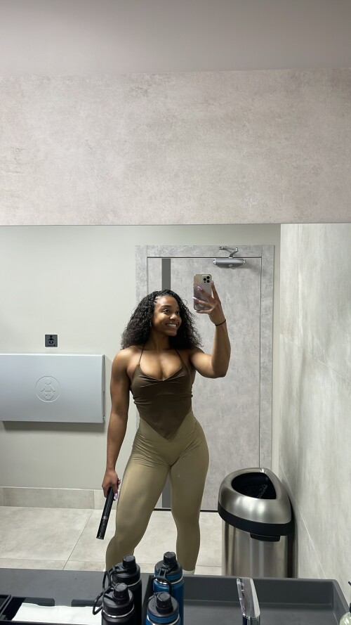 aaaaayevuh 2024 02 03 15d4464340ddfa72fc