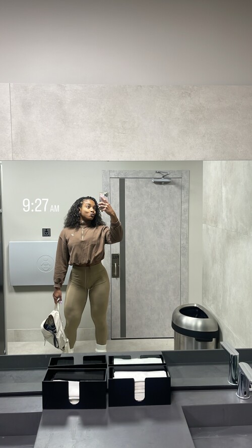 aaaaayevuh 2024 02 03 7bd77e8368d67d326