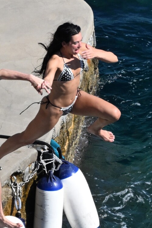 aaaada-11f1c1ed3e98f0139c057e9d05c6b9a888