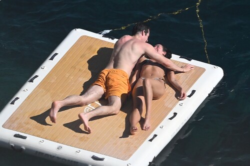 aaaada-20e461a94413d5e4054da98bcaba44b23c