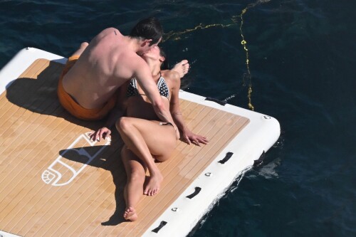 aaaada-349efe710ecbe7a261395c69a1cac30e05