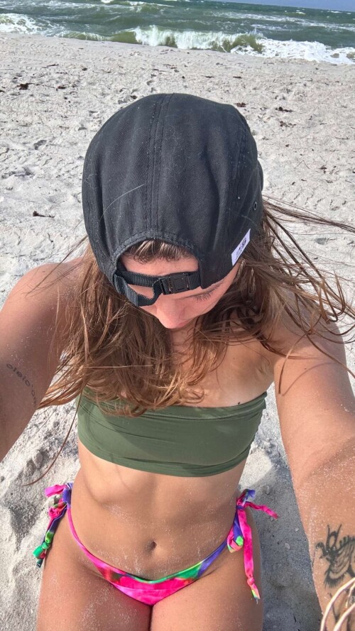 aac5iis6w5CxloWofauhz.1023f0f16fb4847706bb