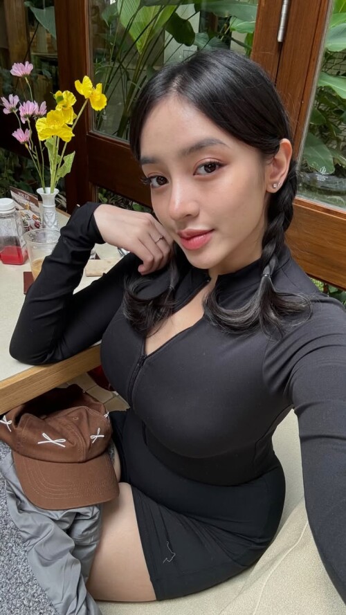 aamandazahra 35482431646519549066539633e0c9a3e71