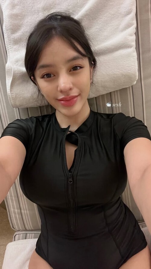 aamandazahra 355693700478740530984ef9d962695f65e