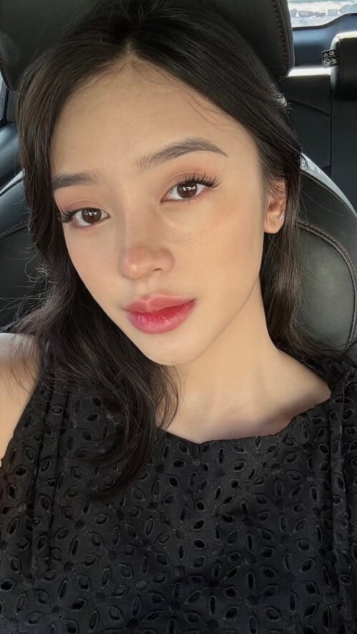 aamandazahra 358655465860689164605f952ac277ec458