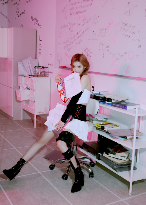 ab123e68880a4ec596d524d7c864d78e 04. 2487907e9bfbab9f3