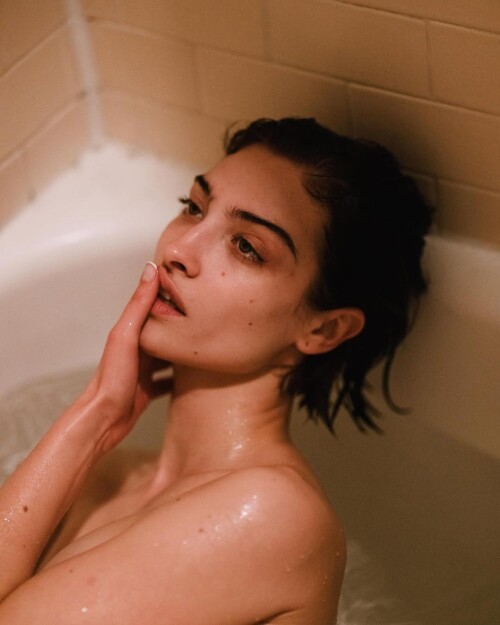 abova 38409f26e1221284a