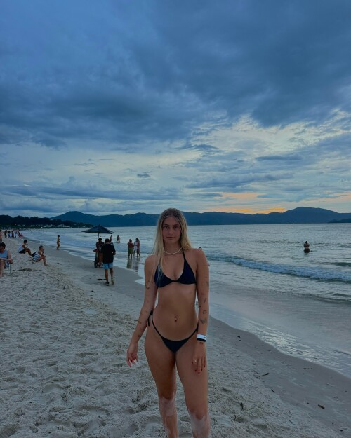 abrill.ur 2025 06 06T230000.000Z 43acbe425c1273b2a