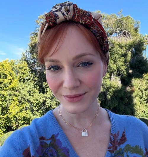 actuallychristinahendricks-05-03-2025-00014cb344abdefbb81e