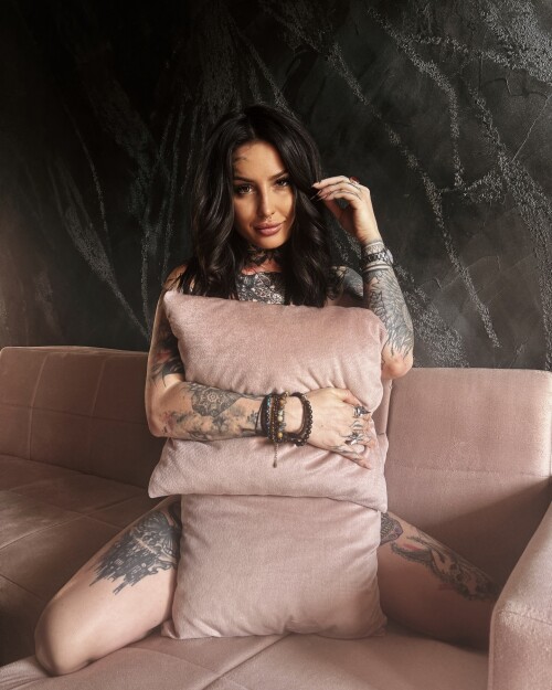 ad.ink.ra raven 21 02 2025 0001747caa89b4e0c407