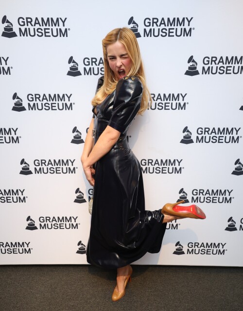 addisonraee photo DPb8DKckha8 20251005 134947 55998137492ba5d8bd8b3c43a