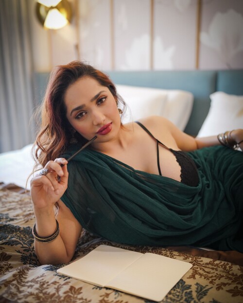 aditi 3fd9059d558ed3440