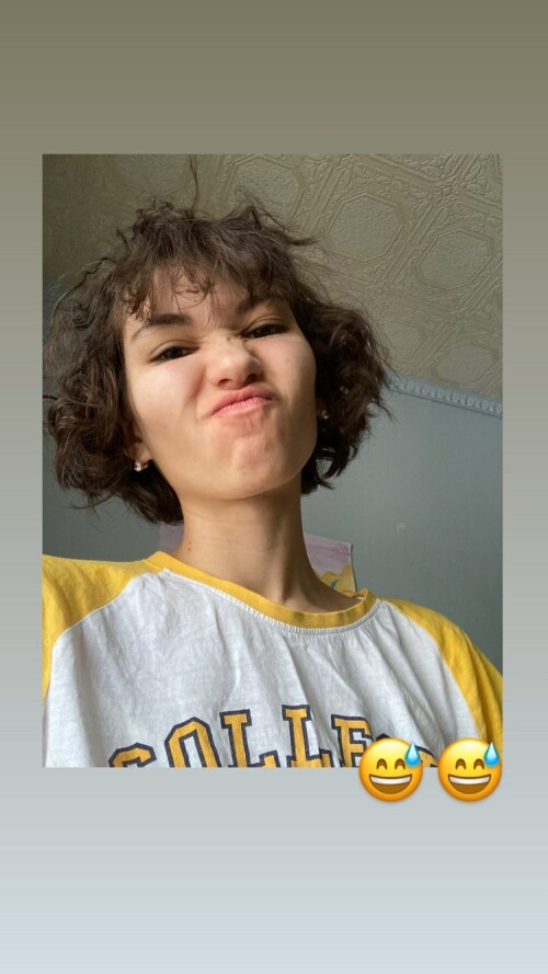 adorable dina official 2977052307372163006