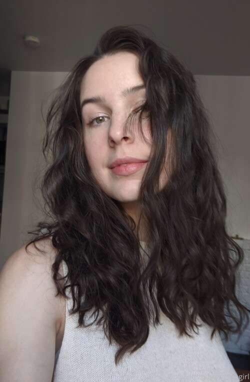 aella girl 2223376948309c27e77097ae8