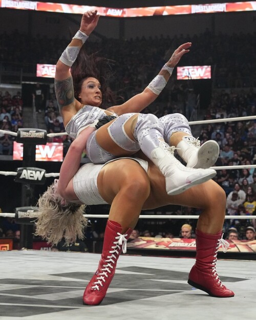 aew 3747894956733100359s2025 10 21 6.10.400 story0a290976594412b4