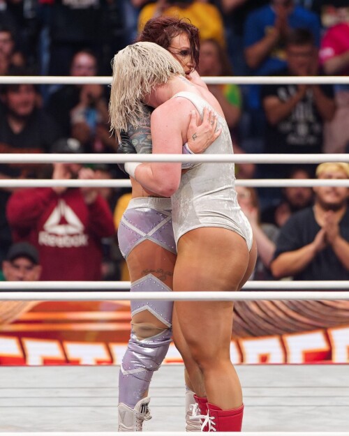 aew 3747894957563520148s2025 10 21 6.10.788 story6ed9d9f4d95481d6