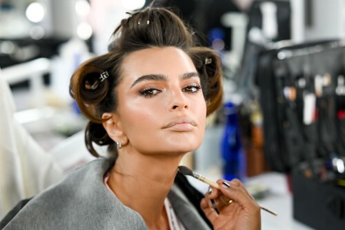 afgsdrtg 5f2bb7ff55caf68b7