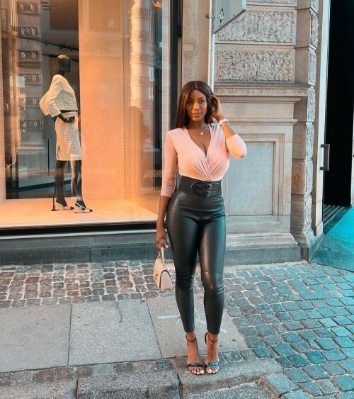 ainettstephensreal 352518e6f7fed5a70257