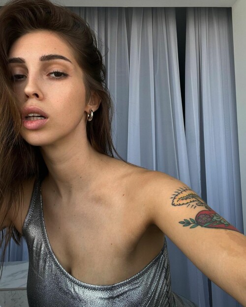 aisultanaonly 300514161 762564698294411 7583988398963935575 n