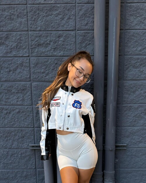 alahnaly 17022232889554484eddb4e341274e24