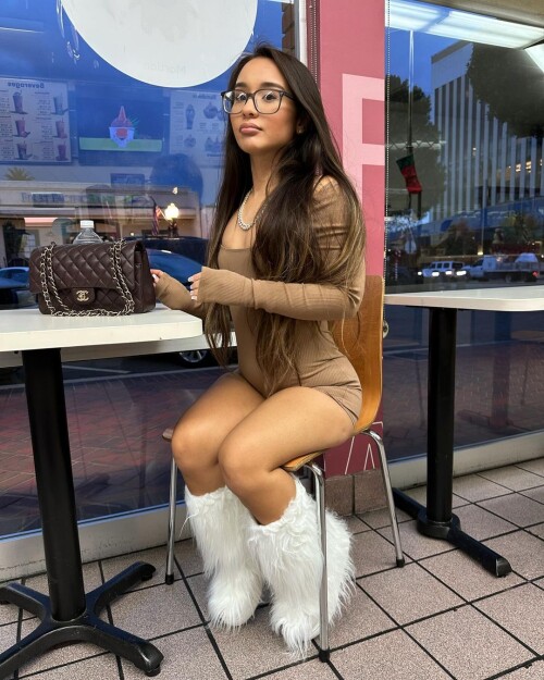 alahnaly 1704160823392247fd771960dd9fc264