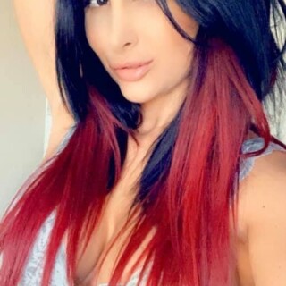 aleahjasmine-2020-01-06-18145663-Freshly-shaved-pussy-cat