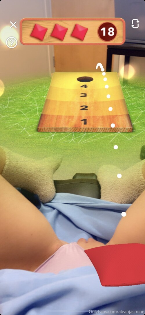 aleahjasmine 2020 01 30 20474597 Cum play with me on snapchat hehe so bored and horny