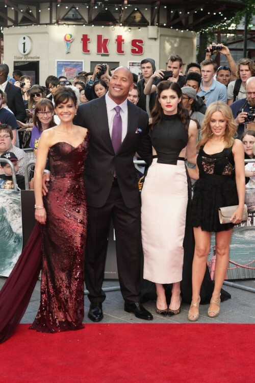 alexandra daddario san andreas premiere 4