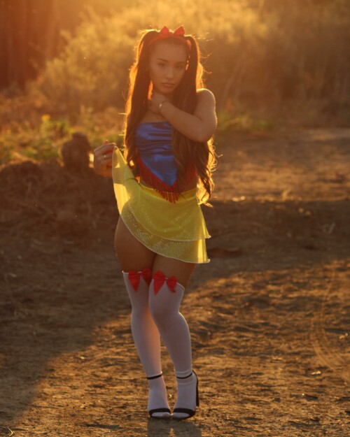 alianaaah 19e9f2b993cc4a419a61d7974b3fccef1a897429b531a768