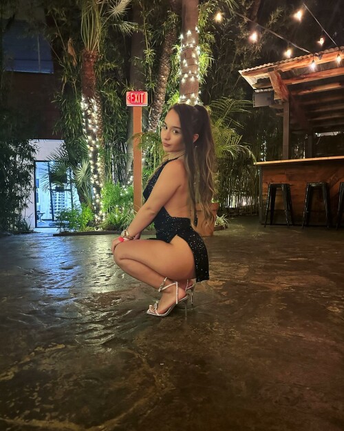 alianaaah bfc58a852db94c71a612c3804e1d5cbb5dd7a05aa9d0443d