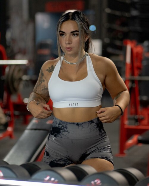 alianaaah fdf6e49e5dd34252a187836a0505dc5c821c762e19a8d440