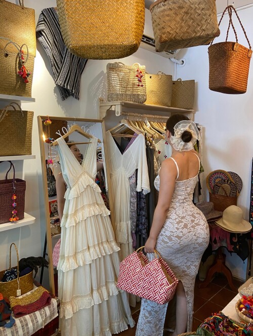 alibaby131 DK7ckBGIPnC 381477e38d3867bb0