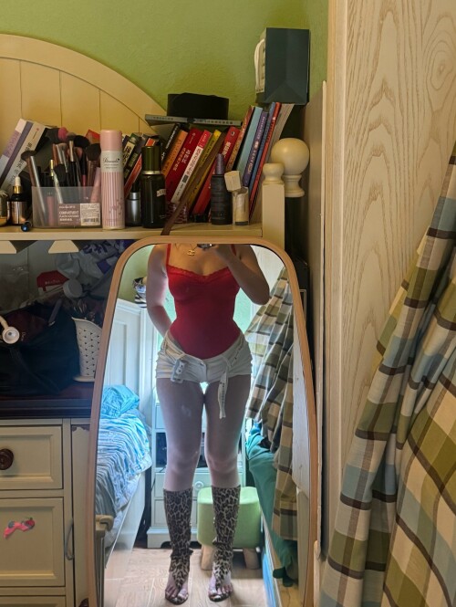 alibaby131 DMO0OTLxKn 3851f268299474a5c