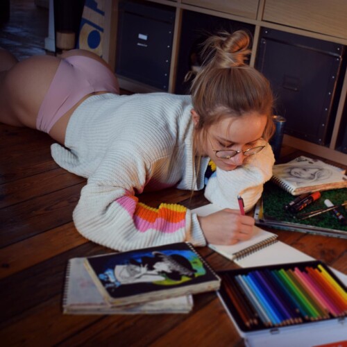 aline dessine B8zC7X8BHwH 1dbe02d9744c0d580