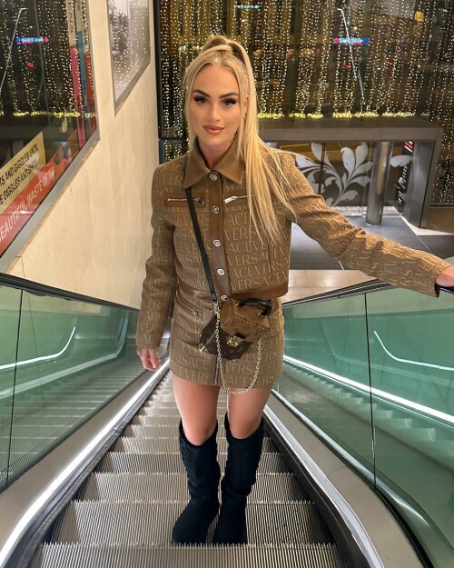 alishalehmann7 CygltKzt9V7 1abf115d0fdc8ae0f