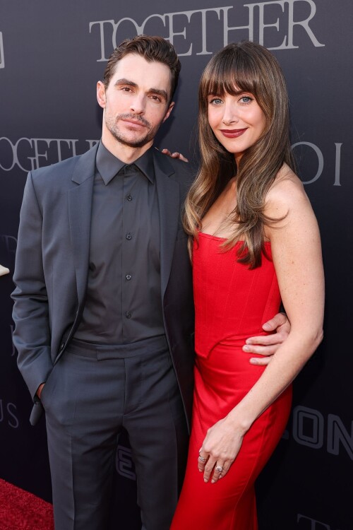 alison 28053c59dd4ff68ce7