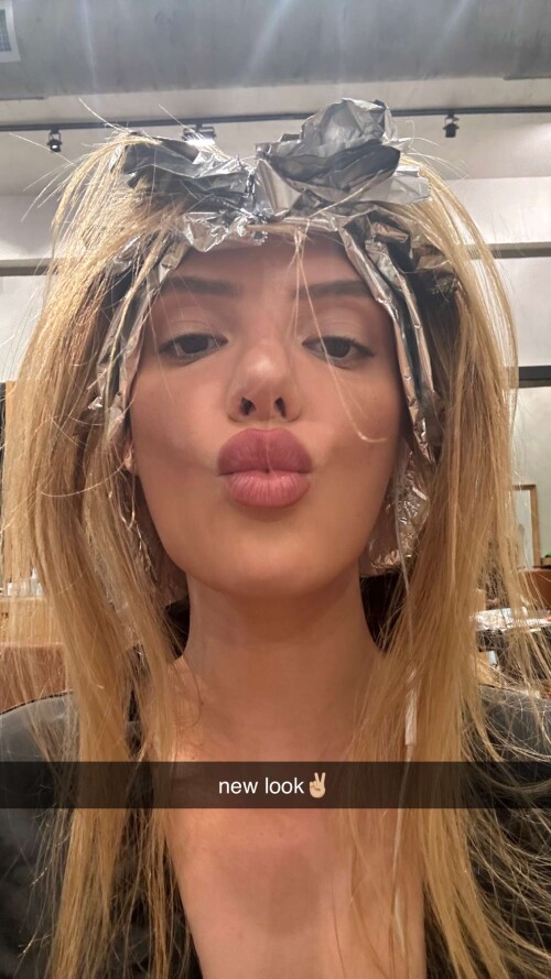 alissaviolet RDownloada34729a76a007235