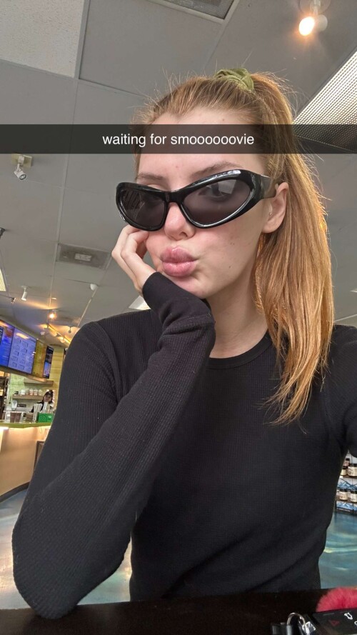 alissaviolet RDownloadc27ff423dfcdf18f