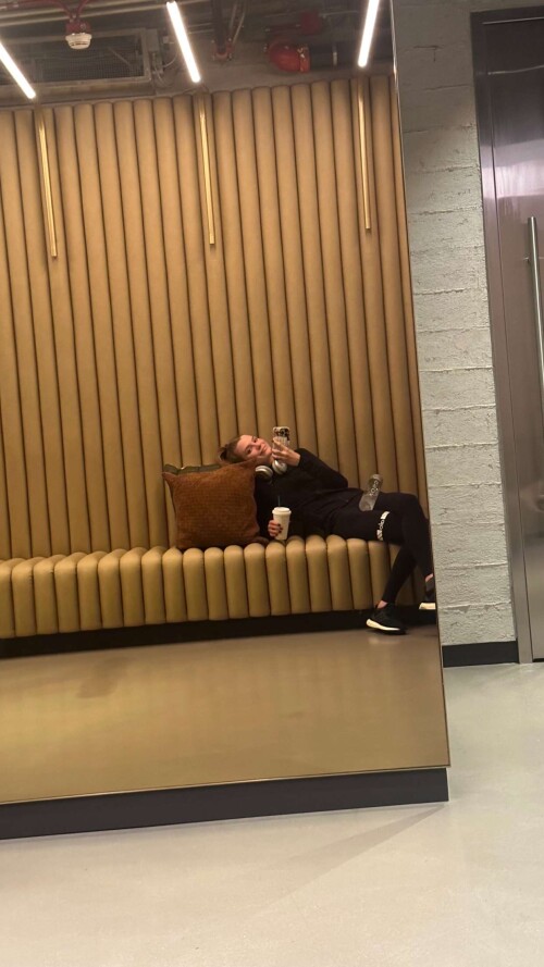 alissaviolet RDownloadc7c70e79d546998c