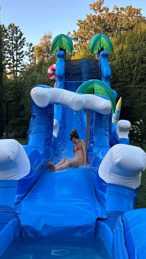 alissaviolet 2024 09 07T20 58 56419bee43cfb1b5b8