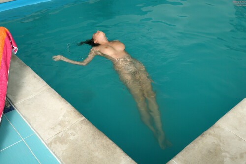 als_stacycruz_s3_1850316e09435b427c3